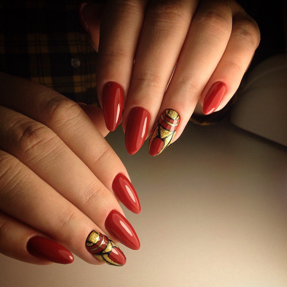 Идеи маникюра на форму стилеты Идея маникюра на форму стилеты