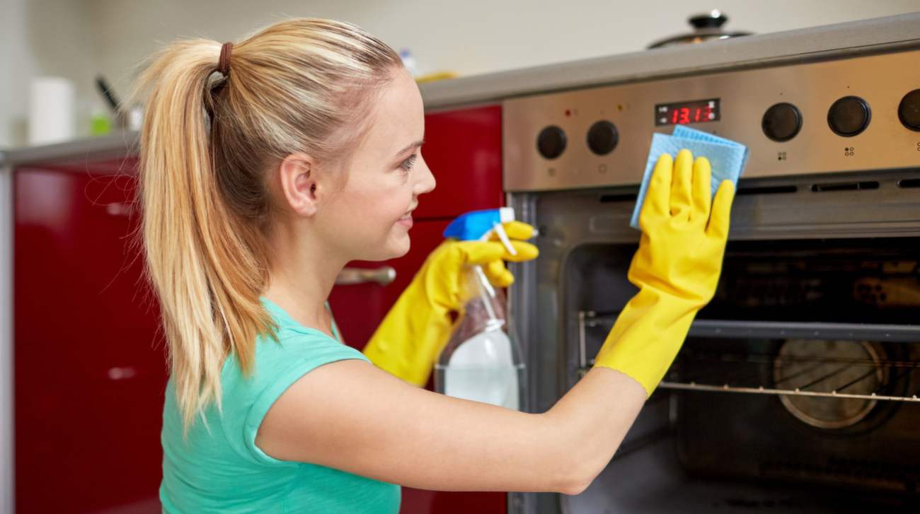 Как отмыть духовку от нагара и жира Отмыть духовку