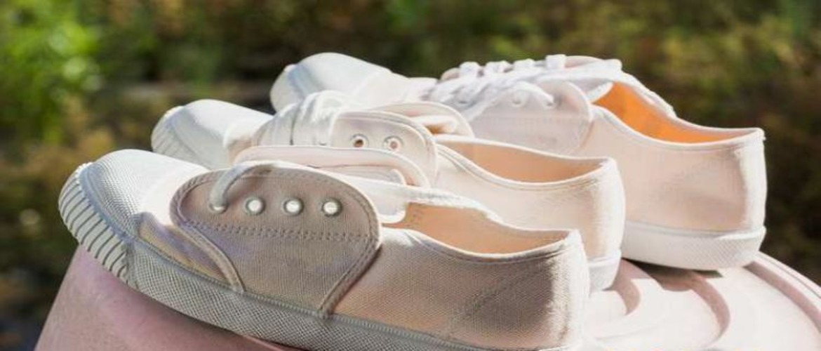 Как постирать белые кеды без желтых разводов Как постирать белые кеды без желтых разводов