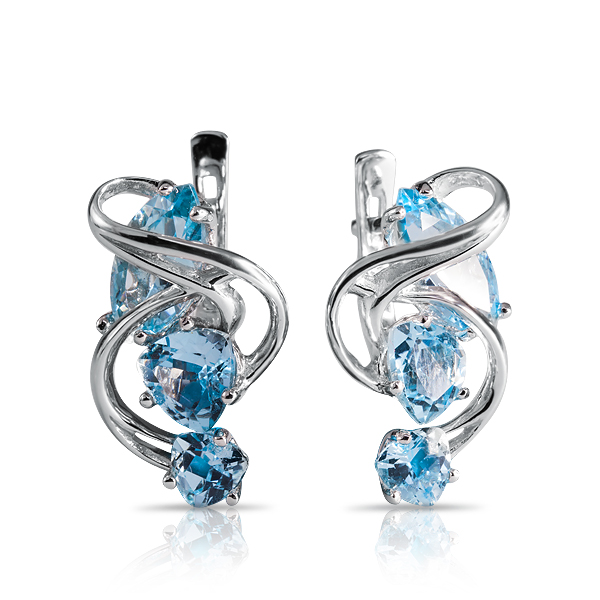 Серебряные серьги — оригинальное украшение для женщины