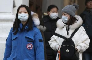 Более 20 китайцев сбежали от медиков в Москве