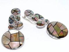 Мода на серебряные украшения с камнями мозаика