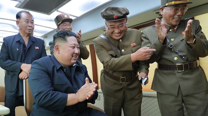 Ким Чен Ын провел первые с начала года военные учения армии КНДР