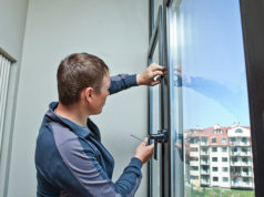 Почему ломаются пластиковые окна