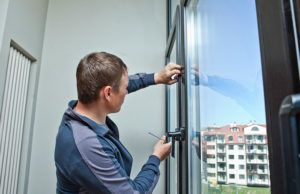 Почему ломаются пластиковые окна