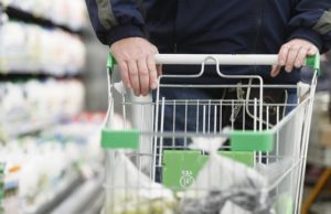 Минсельхоз усомнился в возможном росте цен на продукты из-за ослабления рубля