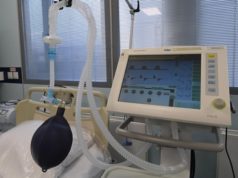 Пять пожилых пациентов с коронавирусом скончались в Москве