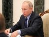 Путин допустил изменение даты голосования по поправкам в Конституцию