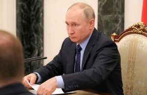 Путин допустил изменение даты голосования по поправкам в Конституцию