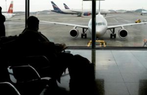 Россия ограничит авиасообщение с шестью странами из-за коронавируса