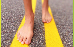 Удаление натоптышей на ноге: эффективные средства