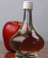 Яблочный уксус за ночь уберёт мазоли и натоптыши