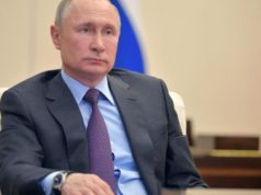 Путин заявил о необходимости сократить добычу нефти до 10 млн баррелей