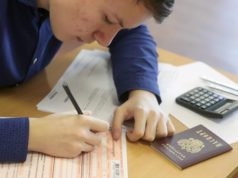 Роспотребнадзор отказался упрощать задания ЕГЭ из-за коронавируса