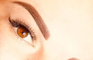 Что стоит знать о пудровом татуаже бровей