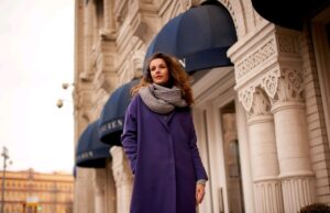 Как стильно носить пальто