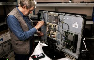 Когда стоит отдать телевизор в ремонт