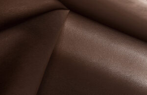 Натуральная кожа: характеристики и применение