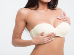 Причины для проведения коррекции ареол груди