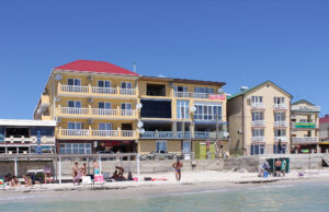 Отдых у моря: где снять жилье в Железном Порту