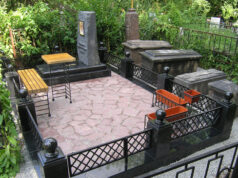 Благоустройство могил: что учесть перед установкой памятника