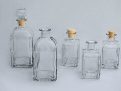 Скляні пляшки для рідин