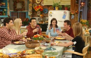 Смотрим сериалы с друзьями