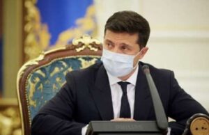 Отмена принудительной вакцинации: Зеленский рассмотрит сразу две петиции