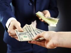 Деньги в долг: что для этого нужно