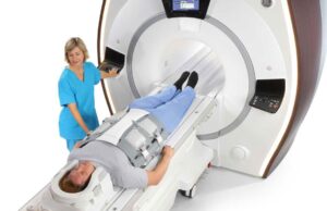 Для чего нужно проходить МРТ позвоночника