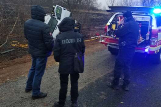 
            В Луганской области разбился автобус с пассажирами        