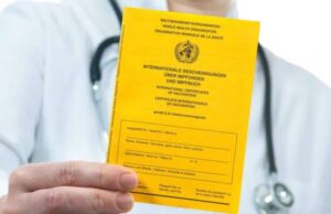 За поддельные COVID-сертификаты — восемь лет тюрьмы: первый срок