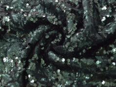 Ткани с пайетками, что они собой представляют и где применяются