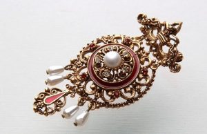 Оригинальные винтажные броши