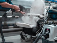 Важность химчистки детских колясок: отличия от простой стирки и особенности процесса