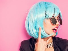 Окрашивание парика: когда это необходимо и как правильно сделать