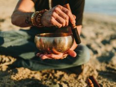 Тибетские поющие чаши: что это такое и как их использовать?