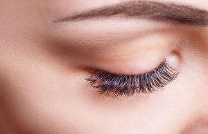 Наращивание ресниц: как выбрать и узнать все о необходимых материалах