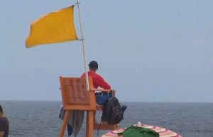 Дежурство спасателей на пляжах в летний сезон