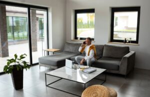 Какой налог при продаже квартиры в собственности менее 5 лет?