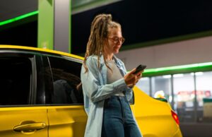 Использование приложения Яндекс Такси для оптимизации работы