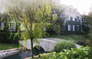 Железобетонные изделия в ландшафтном дизайне: как выбрать и правильно использовать