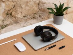 Тренды в мобильных аксессуарах: чехлы, зарядные устройства и гаджеты