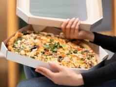 Удобство доставки пиццы домой в Харькове: наслаждайтесь вкусом без усилий