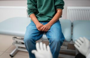 Геморой: причина дискомфорта и стоимость операции по его удалению