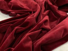 Как работать с бархатом: правила кроя и шитья, нюансы ухода за бархатными изделиями