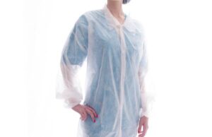 Одноразовые халаты: что нужно знать