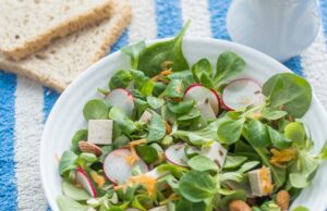 легкий сочный салат рецепт быстро и вкусно