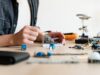 программа electronics workbench для моделирования схем
