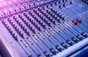 Регулятор громкости тонкой компенсации